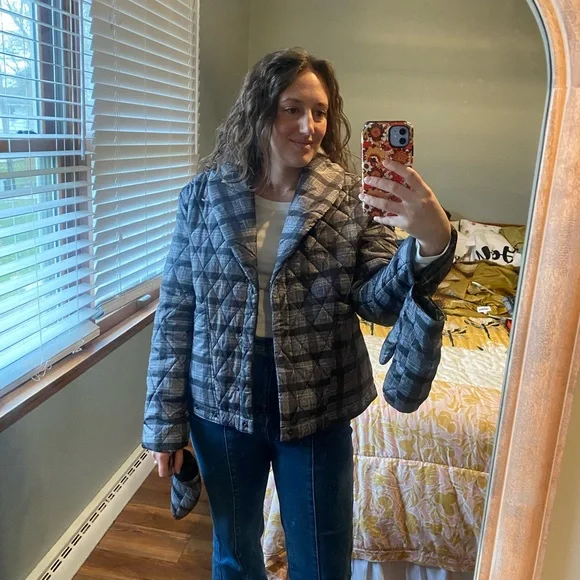 House of Sunny Plaid Puffer Coat - Picture 4 of 8